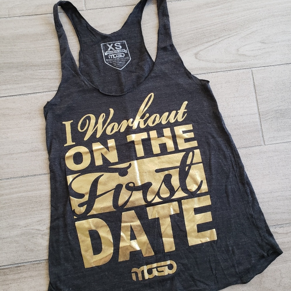 Women's workout shirt XS
